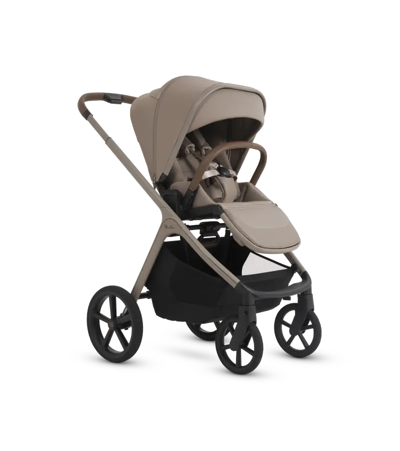 Silver Cross Cove 2 stroller in Champagne