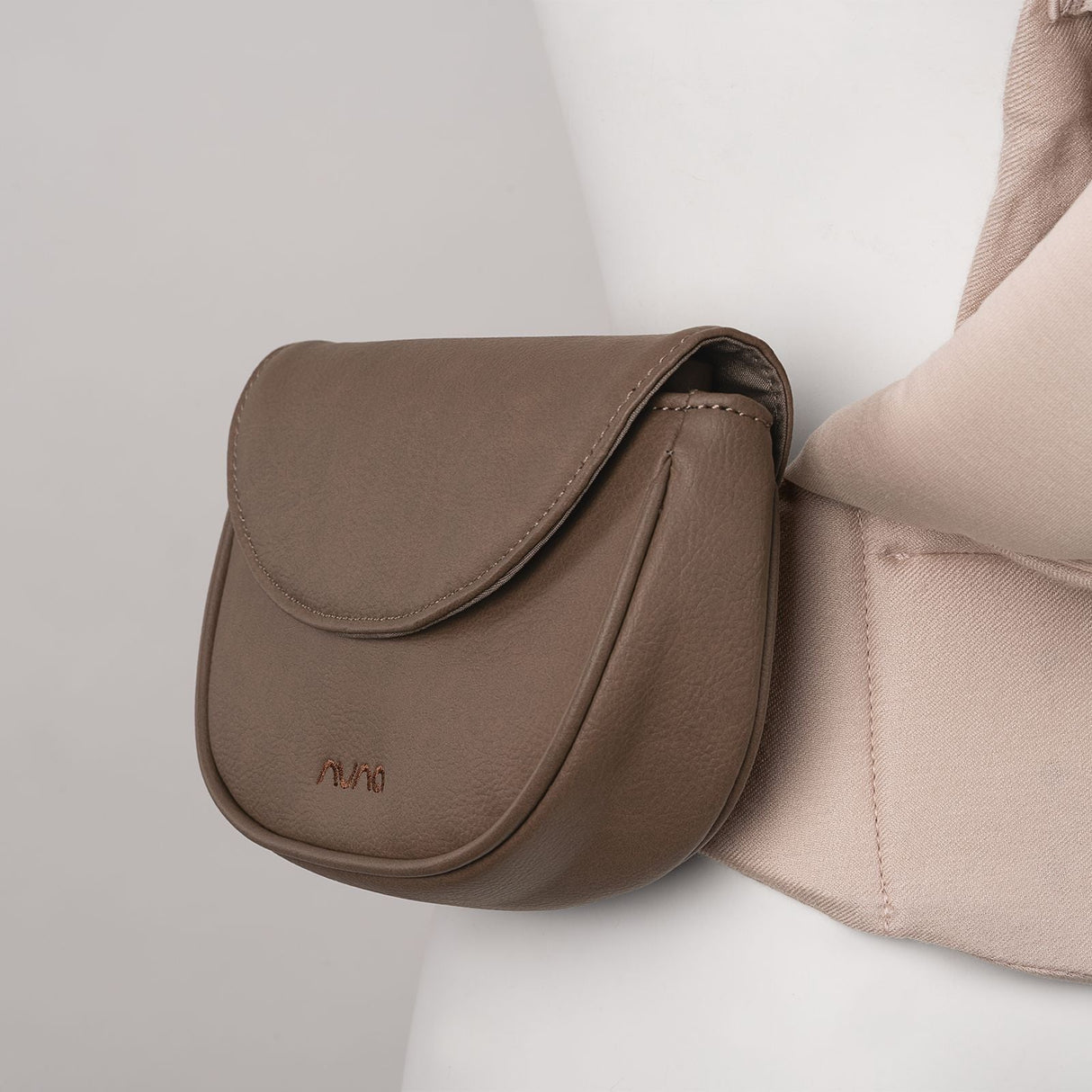 Nuna CUDL LUXE Baby Carrier