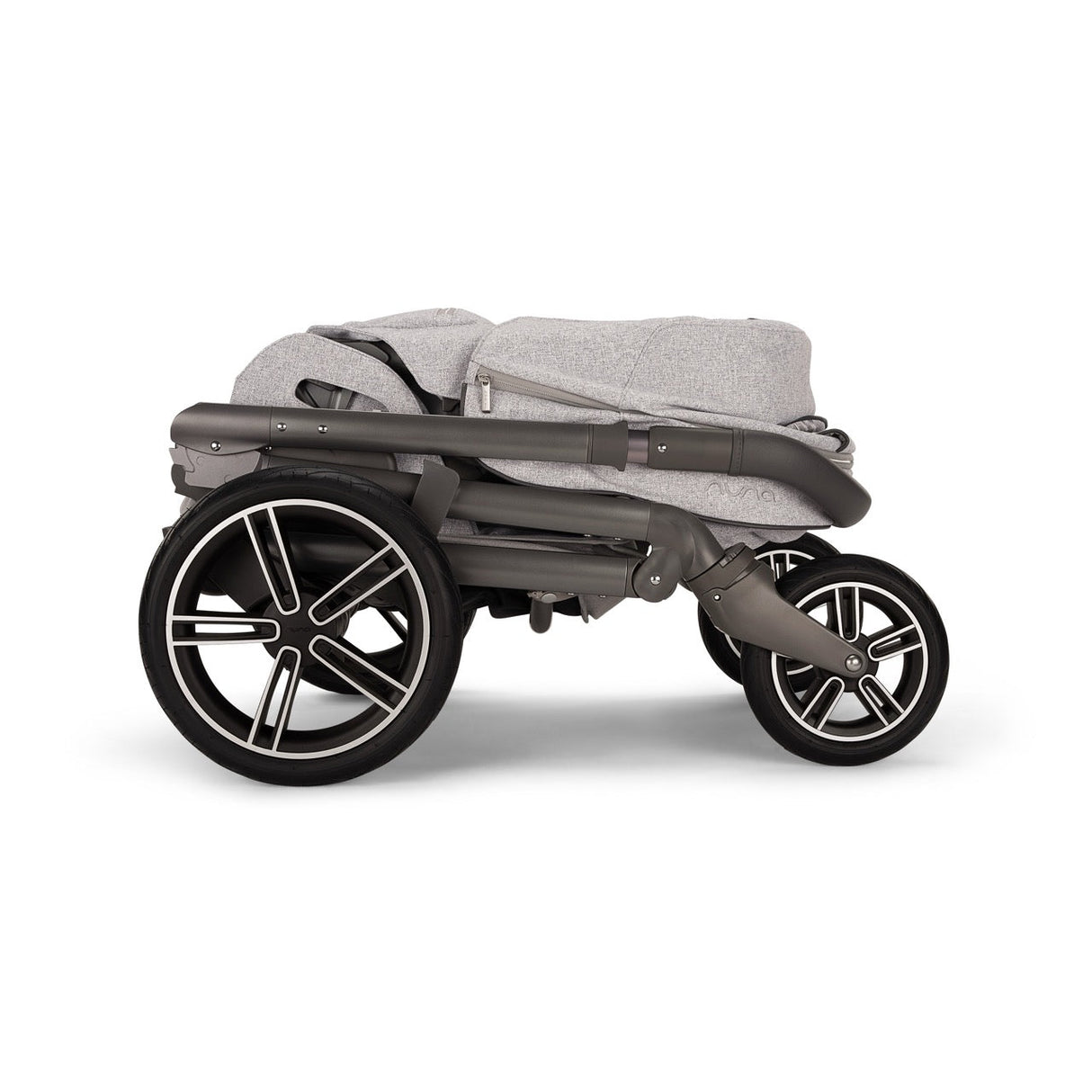 Nuna MIXX Next Stroller in Sterling - compact fold