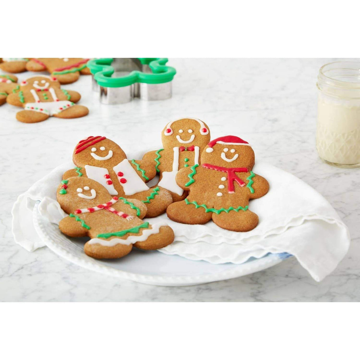 Gingerbread People DIY BAKING KIT - Tadpole
