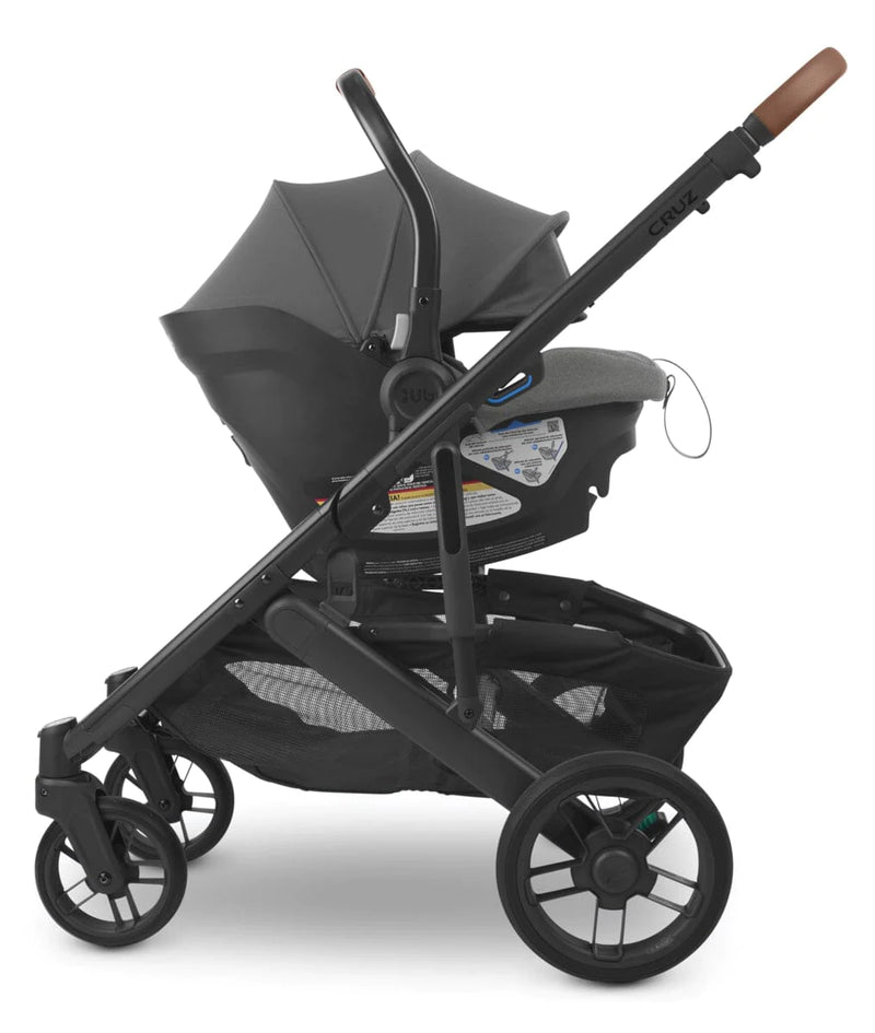 UPPAbaby Aria Infant Car Seat and Base (available mid of May)