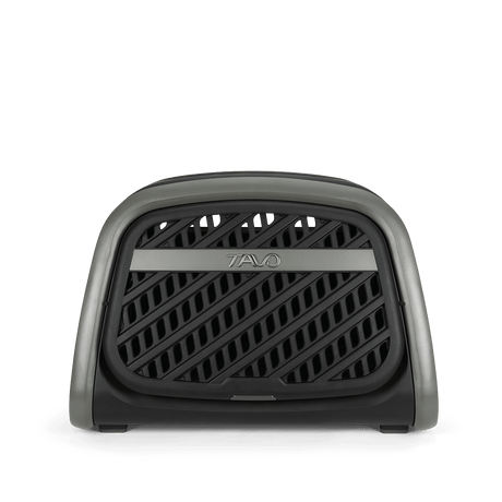 Everett Pet Travel Crate - front closed