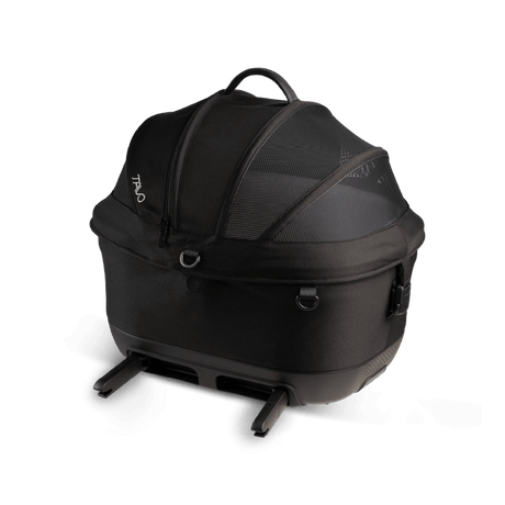 Maeve iso7X-R Pet Car Seat - angle view