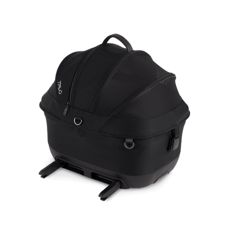 Maeve iso5X Wind Pet Car Seat - side with ISOFIX
