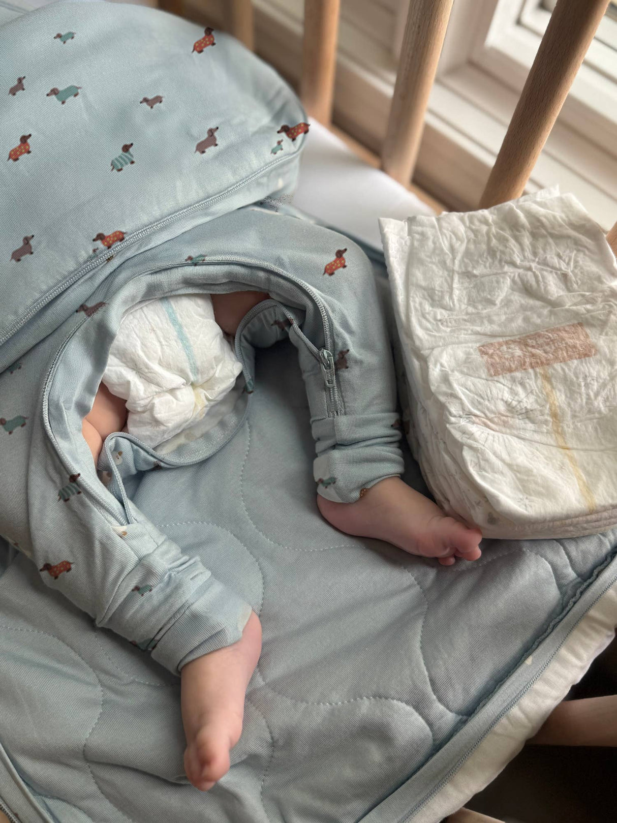 SWADDLE