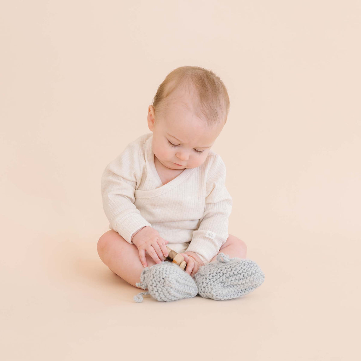Classic Booties Bowie Grey Hand Knit Baby Shoes Winter Socks
