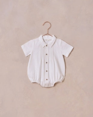 Henry romper in white, classic and comfortable baby outfit