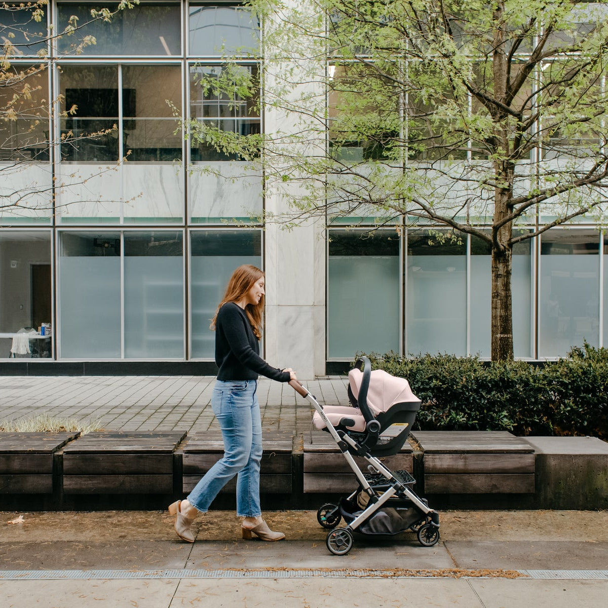 UPPAbaby Mesa V3 Infant Car Seat + Base