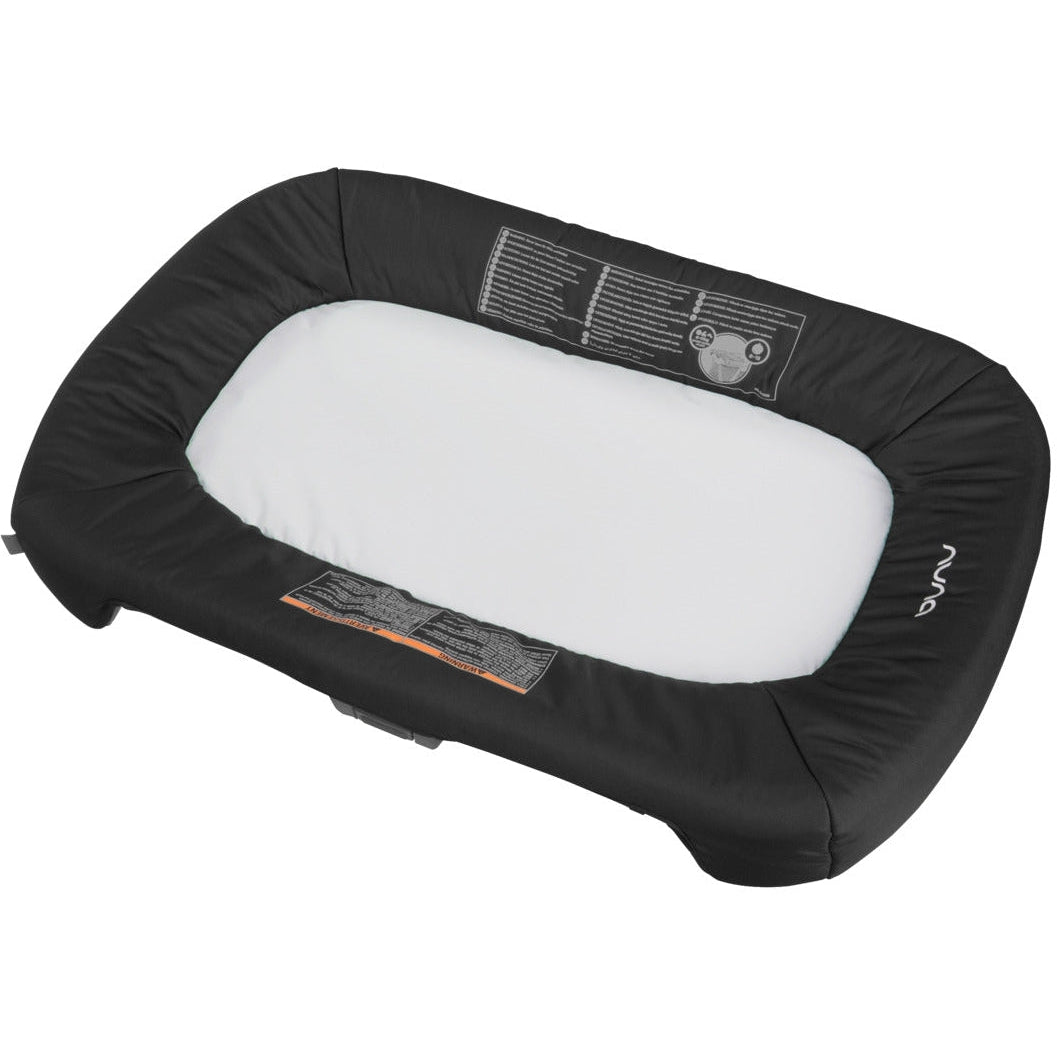 Nuna SENA Aire Changer