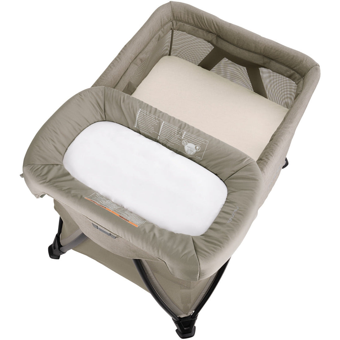 Nuna SENA Aire Changer