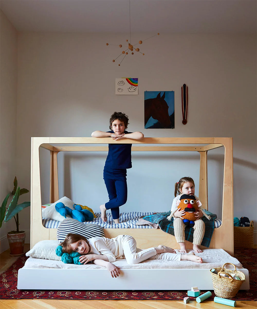 Perch Nest Bed - Birch
