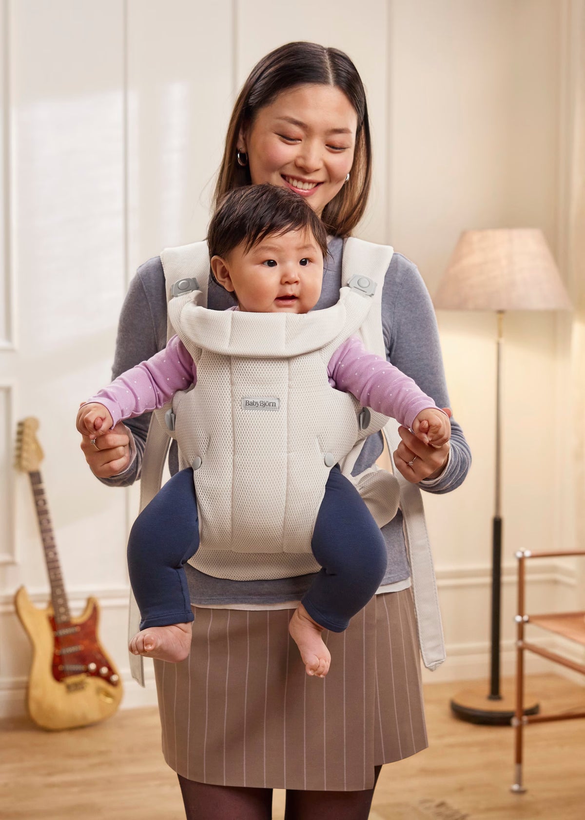 Baby Bjorn Baby Carrier Hold