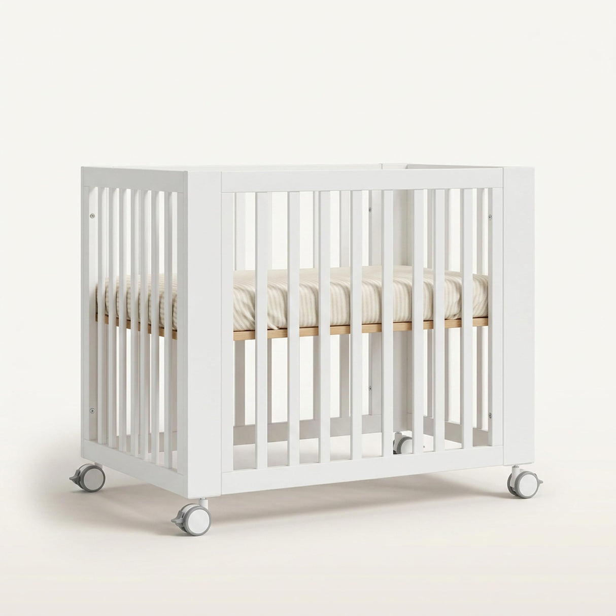 Spirit 8-in-1 Convertible Crib (with wheels)