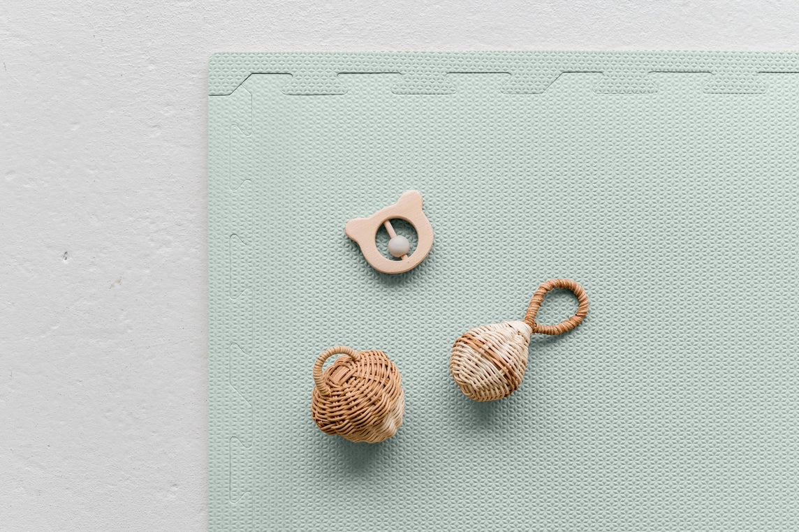 3 Sprouts Puzzle Play Mat