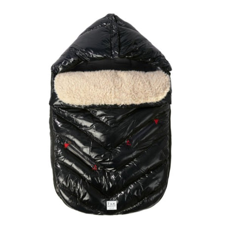 7 A.M. Enfant Black Polar Igloo - Tadpole