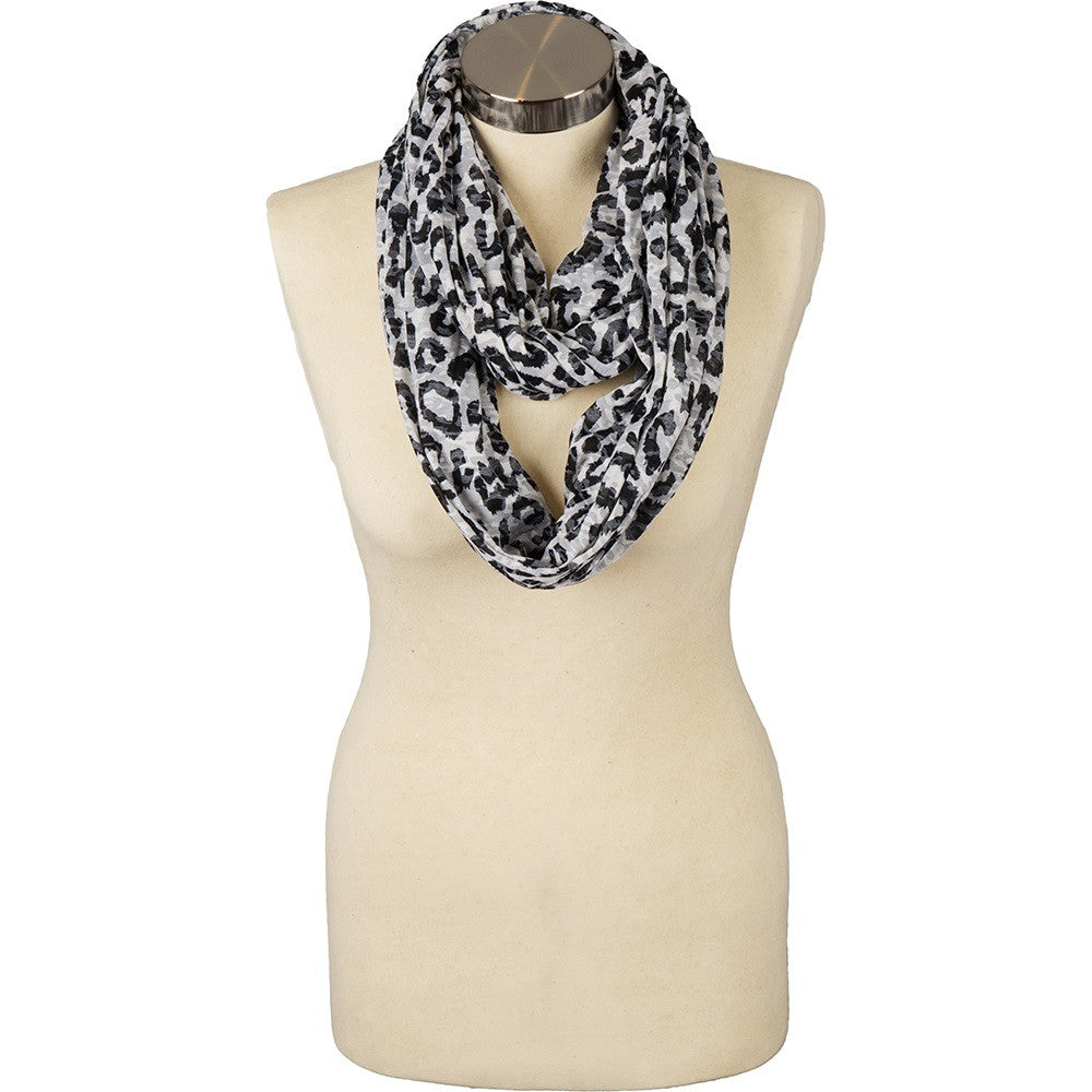 Itzy Ritzy Nursing Happens Infinity Nursing Scarf - Tadpole