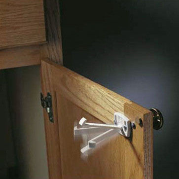 Kid Co. Swivel Cabinet/Drawer Lock