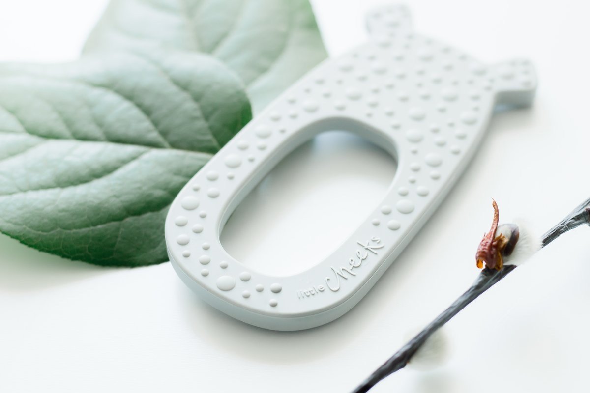 Little Cheeks Bear Teether - Tadpole
